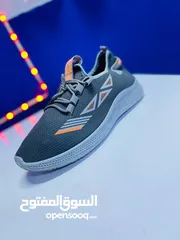  10 حذاء Shoes