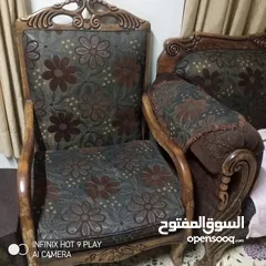  1 طبم كنب.مكون من 9 مقاعد