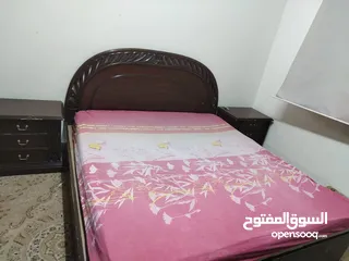  5 سرير زان مع بيرو وجانب2 قوي جدا بحاله الوكاله80