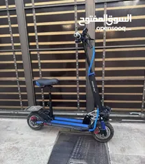  1 سكوتر كهربائي للبيع احدث اصدار