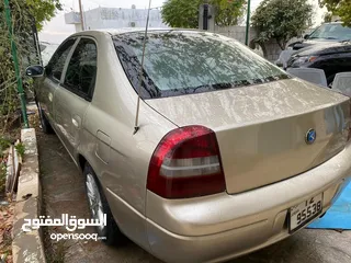  4 شوما مديل 2000 فحصها ممتاز 2 جيد امامي وخلفي قصعات بحاله الوكالة