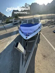  28 19 foot fibreglass boat