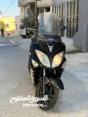  4 فسبة Sym125 السعر 2900£ غير قانوني