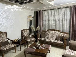  2 كنب وغسالة للبيع