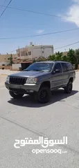  8 جيب شروكي 2002 معدل مرفوع للبيع