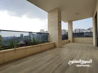  7 شقة فخمة للبيع – الطيرة، امتداد شارع المطل