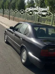  1 للبيع سياره جاهزه من كلشي بدون اين نقص BMW