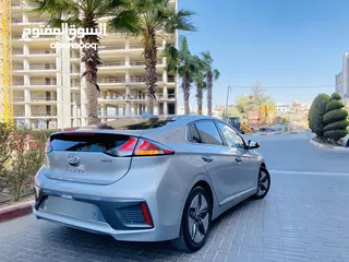  6 هونداي ايونيك هايبرد  2020  بحالة الوكالة فل اضافات الله يبارك لصاحب النصيب ..
