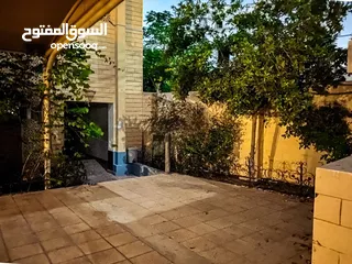  2 شقة للايجار في مدينة السلطان قابوس- 3BHK apartment for rent in MQ