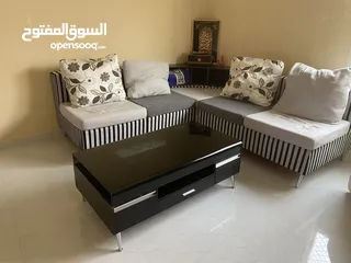  1 كنب للبيع ب 500