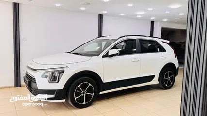  4 كيا نيرو هايبرد 2023