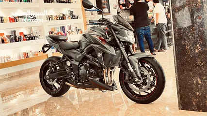  3 سوزوكي GSX .S750