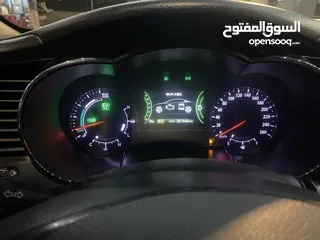  15 كيا5. Kia5  هايبرد 2012 اوبتما