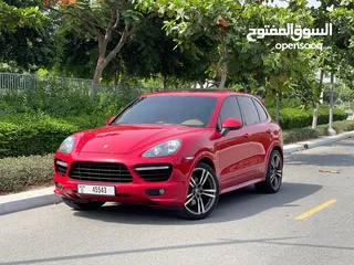  1 PORSCHE CAYENNE GTS / ORIGINAL PINT / NO ACCIDENTS / ACTIVE EXUSTS