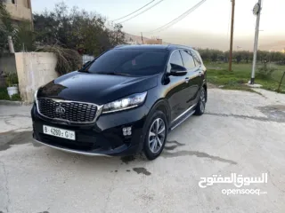  6 سورينتو 2018 بسعر مميززز بالفحص نخب