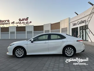  9 Camry hybrid 2019 خليجي