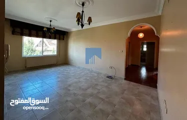  7 شقة مميزة للبيع في خلدا  - قرب العصرية طابق ثالث 180م تشطيب سوبر ديلوكس بسعر مغري