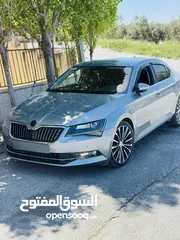  5 Skoda Superb