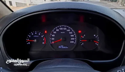  10 هيونداي  H1 2018 بنزين 8 راكب يسجل باسم شخصي