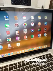  1 لابتوب macbook pro مستعمل بحالة الجديد للبيع