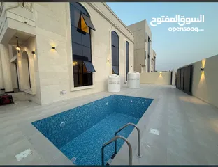  2 فيلا فاخرة للبيع في الحليو - مقابل أزھى   زاوية مميزة – موقع راقٍ وسكني