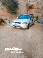  5 أوبل استرا