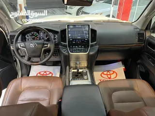  5 Toyota Land Cruiser 2019