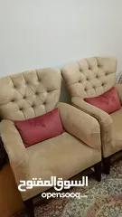  5 طقم غرفة ضيوف سومو لون مميز  7 مقاعد بحالة الجديد البيع لعدم الاستعمال  بسعر مغري جدا جدا جدا