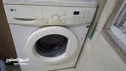  1 غساله فل اتوماتيك   ال جي 7 كيلو بحاله طيدة