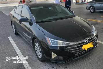  2 Hyundai Elantra 2019 SE