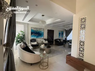  5 فيلا حديثة متلاصقة للبيع في دابوق