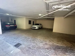  7 شقة طابقية مميزة للبيع في دير غبار / خلف Centro Mada Amman طريق المطار .