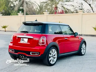  5 Mini Cooper S 2011 Low Mileage