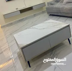  1 طاولة وسط مع طاولة تلفزيون و سيرفس عدد 3