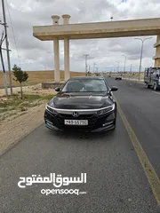  18 هوندا اكورد هايبرد 2018 ممشى قليل فل كامل