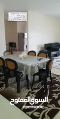  3 شقه مفروشه للايجار الشهري في موقع مميز