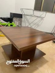  12 طاولة وسط خشب ثقيلة بدون كسور او خدوش مستعملة استعمال بسيط
