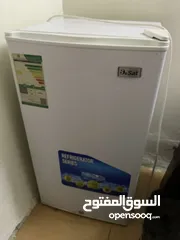  2 ثلاجة عزوبية للبيع