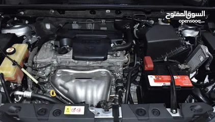  7 Toyota Rav4 VXR 4WD ( 2018 Model ) in Silver Color GCC Specs