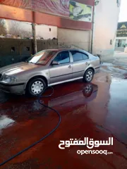  1 سكودا اوكتافيا