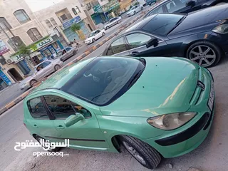  1 سيارة بيجو 307 للبيع بسعر مغري