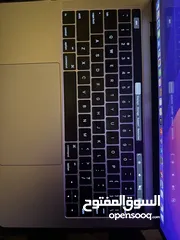  3 MacBook Pro 2016 ( Touch Bar ) 13”2