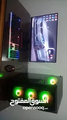  2 للبيع جهاز كمبيوتر ألعاب جهاز نظيف جدا بحاله ممتازه