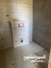  10 شقه للبيع ام الشرايط