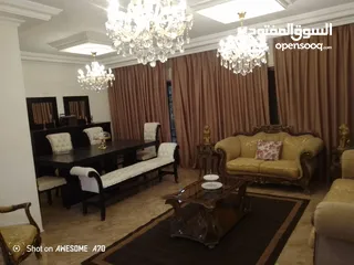  9 شقه للبيع بسعر حرقي