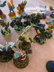  10 سكاي لاندر للنينتيندو وي....طقم كامل مع الCD Skylanders for Wii and 3DS Nintendo