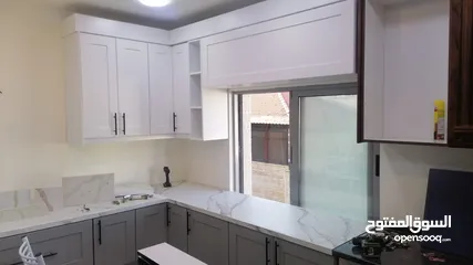  2 مطبخ خشب للبيع (مطبخ عرض غير مستعمل)