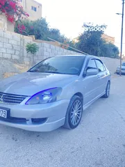  2 لانسر موديل 2010