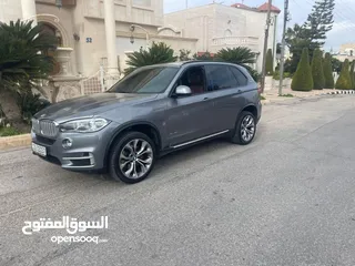  1 سيارة BMW X5 plug-in hybrid 2017 وارد وصيانة وكالة فحص كامل.