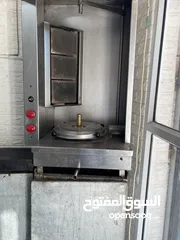  2 عدة مطعم كامله للبيع